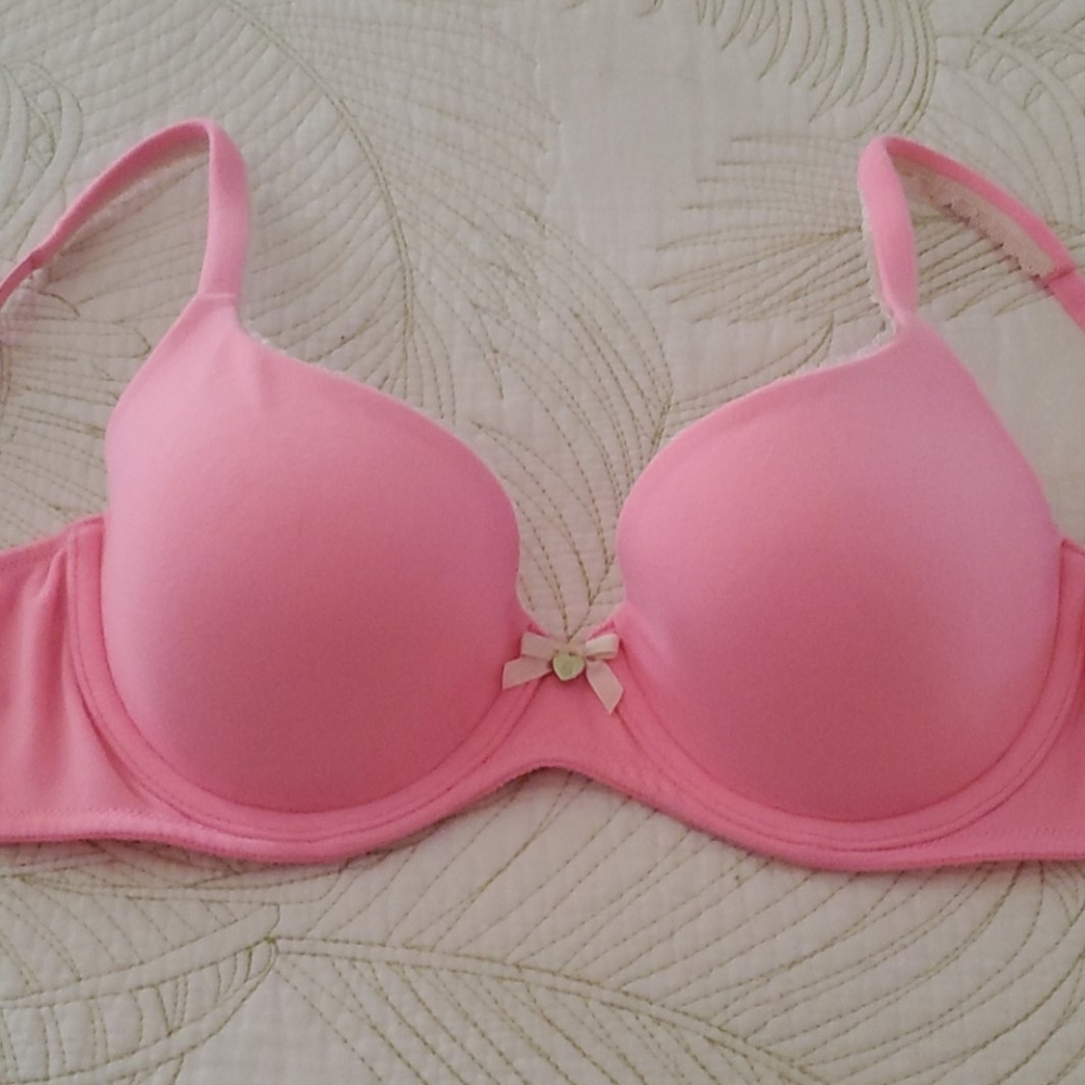 Victorias Secret Bright Pink Bra💗💗💗